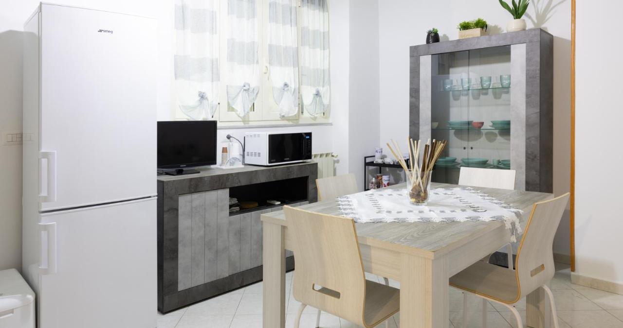 Decumani Apartments - Nel Cuore Di Napoli Kültér fotó